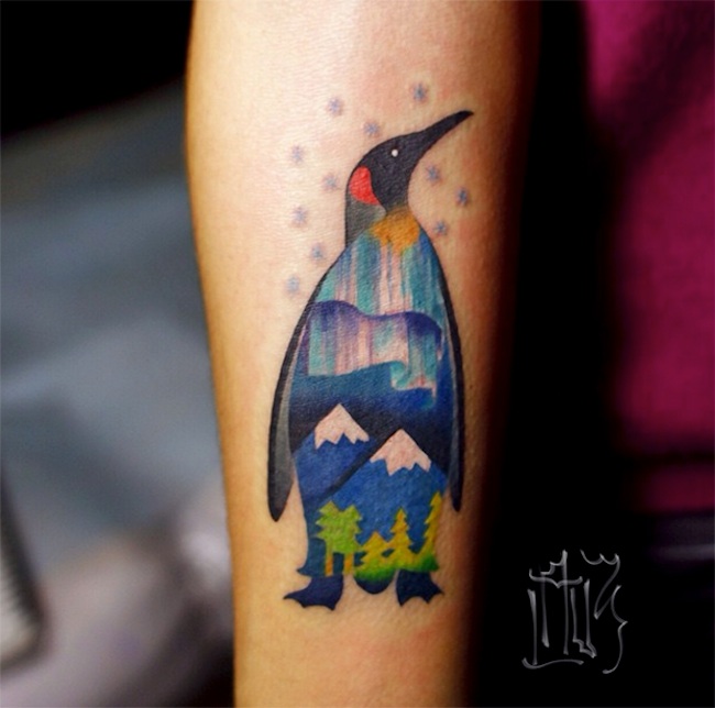 Colorful_Pixel_and_Glitch_Tattoos_by_Moscow_based_Artist_Lesha_Lauz_2015_05